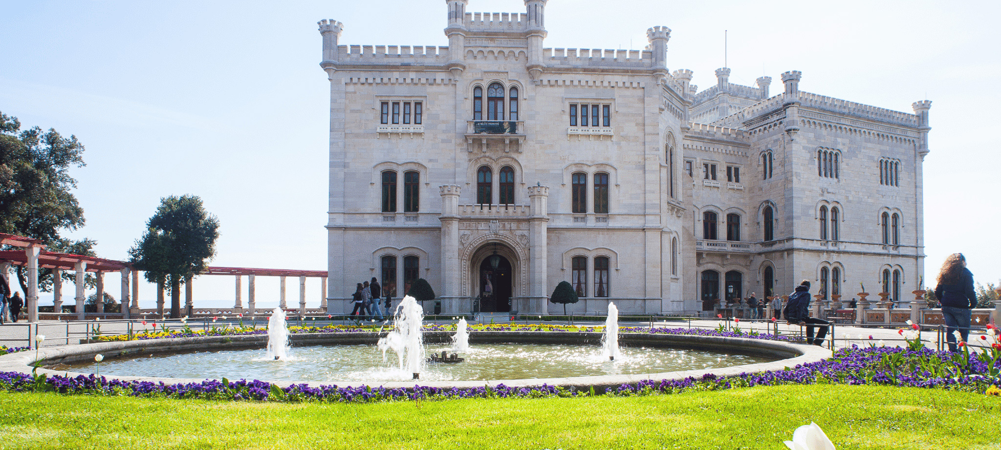 Il Castello Di Miramare E Ia maledizione